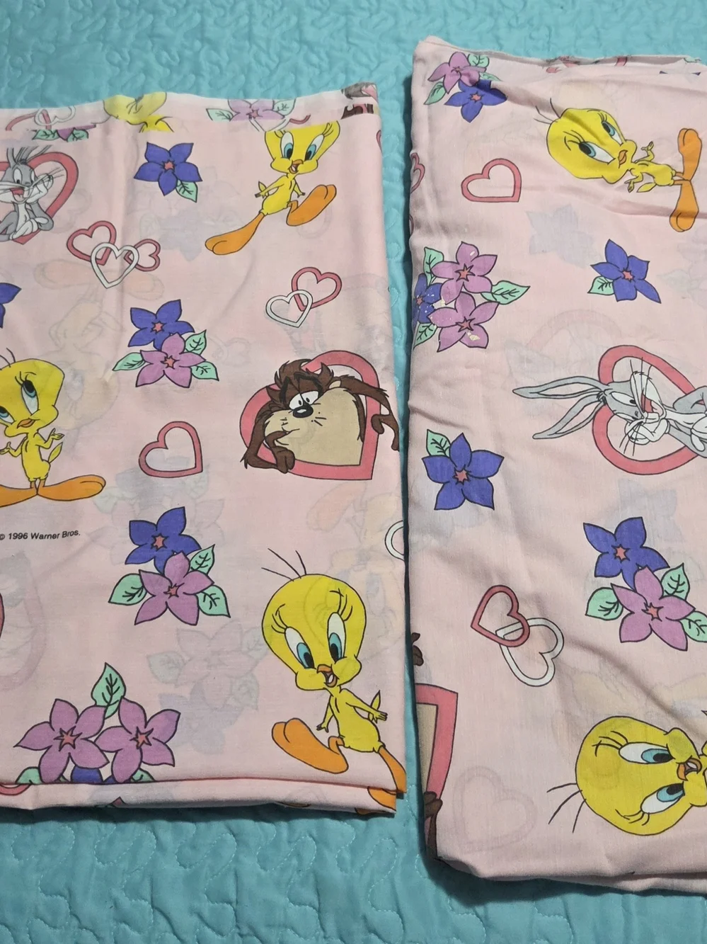Vintage Tweety Cartoon Pink Bed Sheet Set - Looney Tunes Style